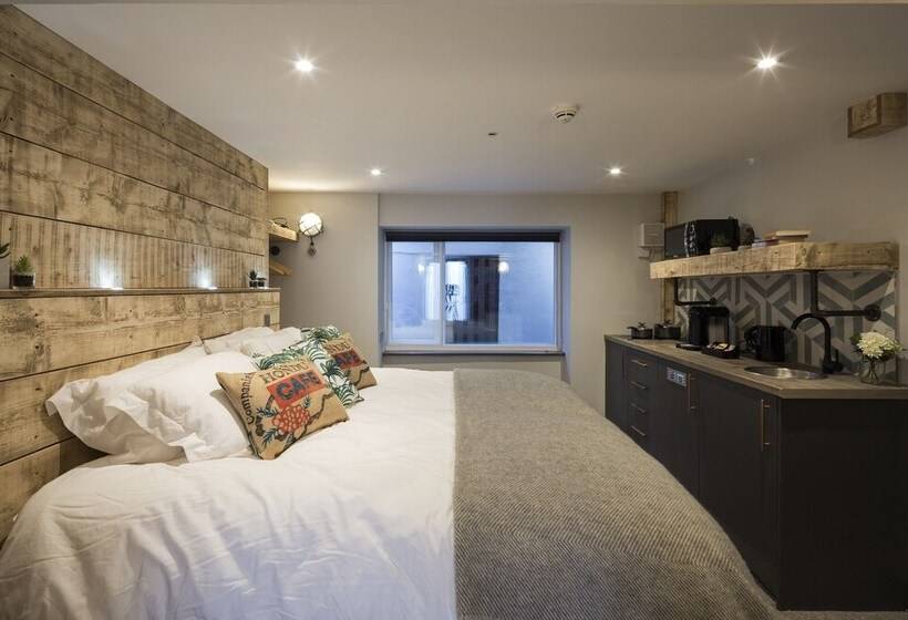 スイート, One Broad Street