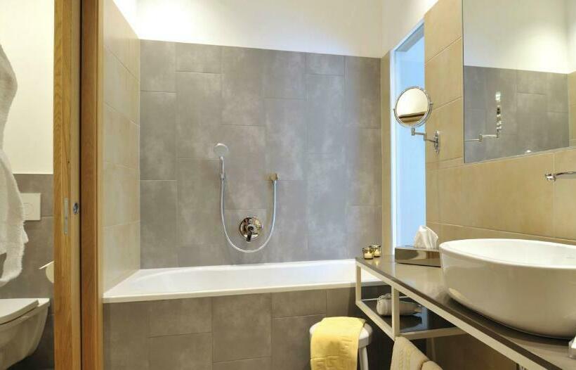 غرفة ديلوكس, Post Hotel   Tradition & Lifestyle Adults Only