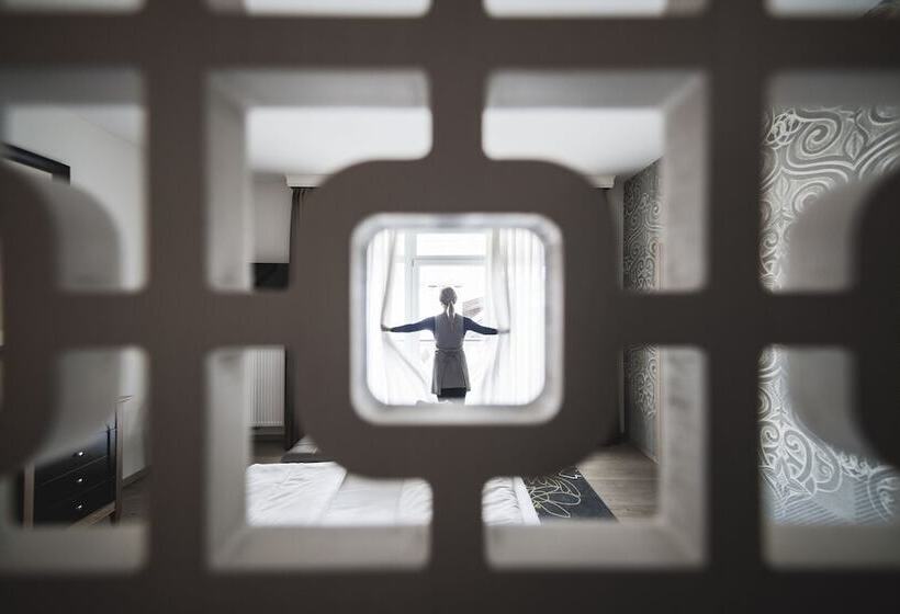 جناح ديلوكس, Post Hotel   Tradition & Lifestyle Adults Only