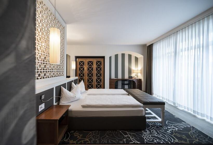 جناح ديلوكس, Post Hotel   Tradition & Lifestyle Adults Only