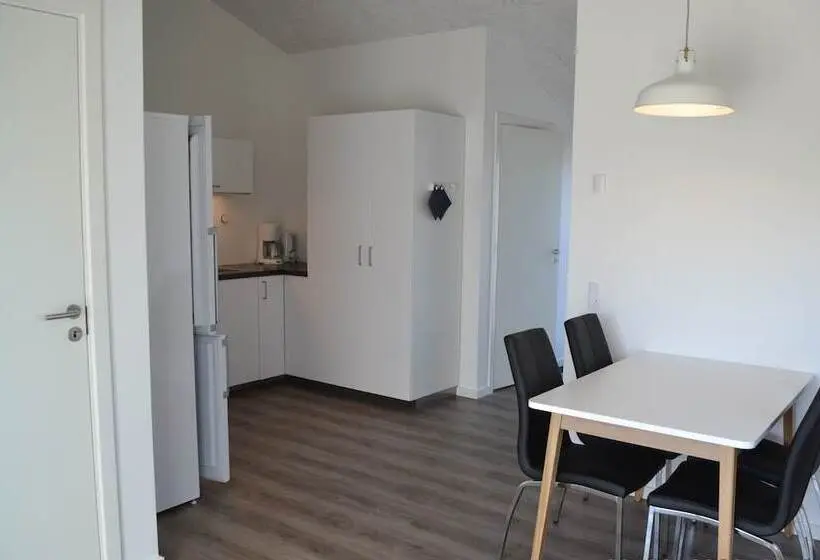 Talo 2 Makuuhuonetta, Storkesøen Ribe