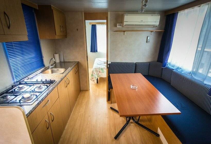 منزل غرفتين نوم, Arena Medulin Mobile Homes