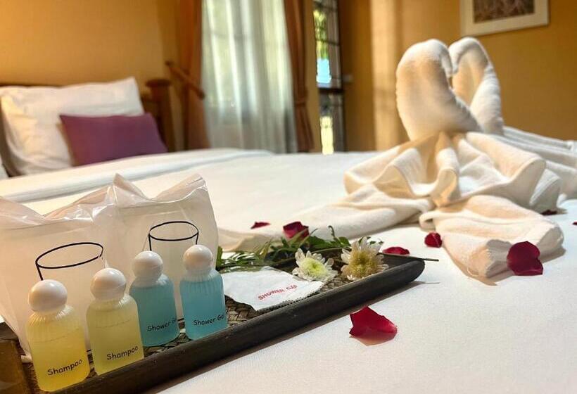 غرفة سوبيريور, Baan Pai Nai Wieng