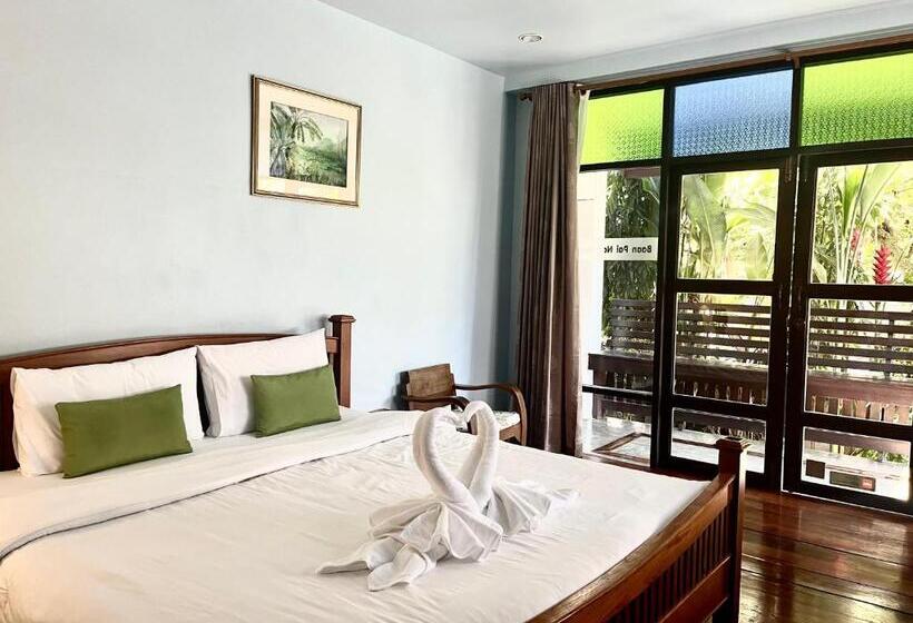 غرفة ديلوكس, Baan Pai Nai Wieng