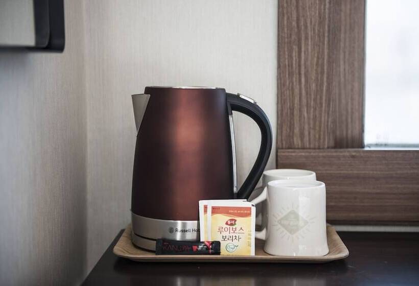 Номер Стандарт, Check Inn Hotel Jeju