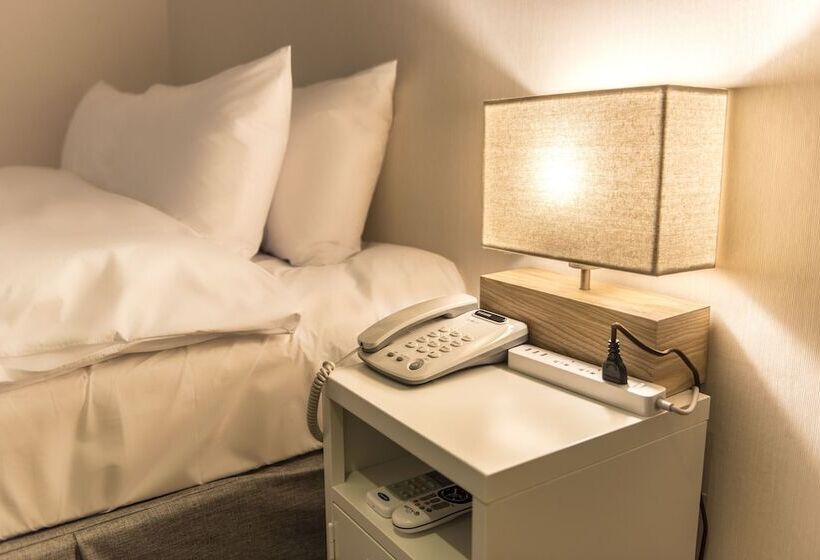 Номер Стандарт, Check Inn Hotel Jeju