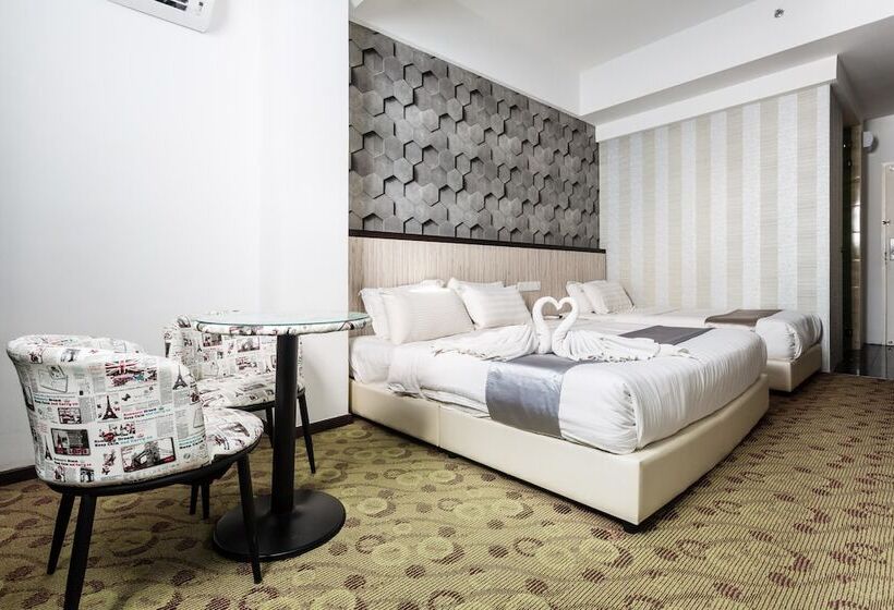 Chambre Familiale, E Red Hotel Melaka
