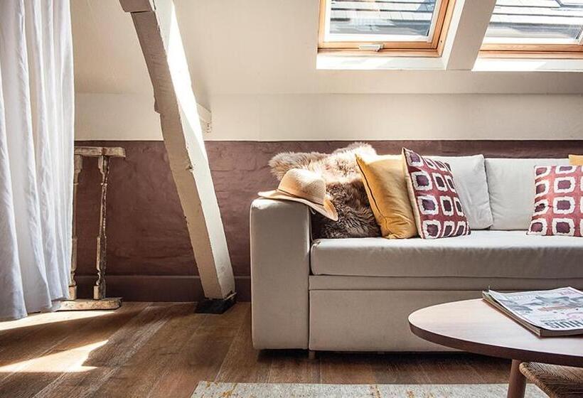 스위트, Ganda Rooms & Suites