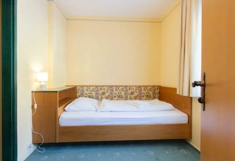 スタンダードシングルルーム, Mountain Hostel
