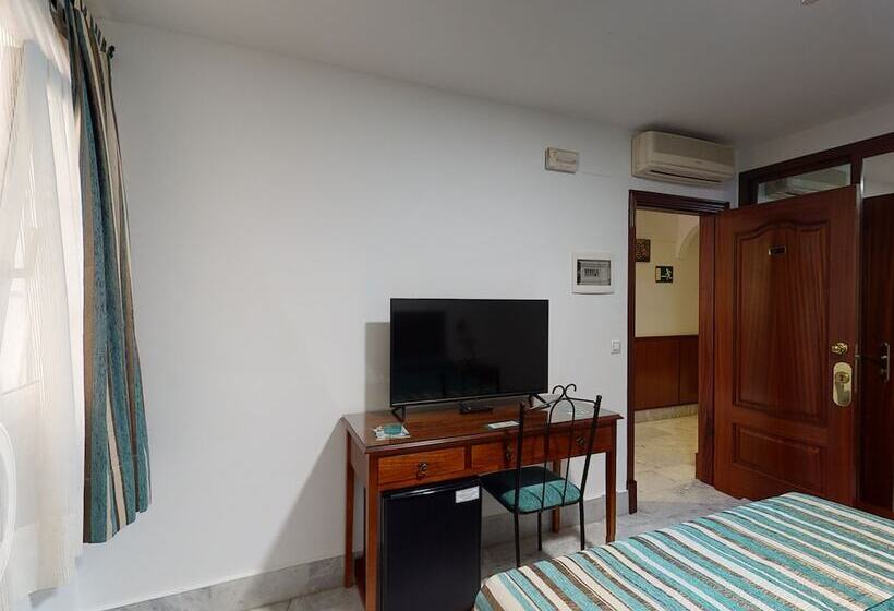 اتاق استاندارد اینتریور, La Parrita