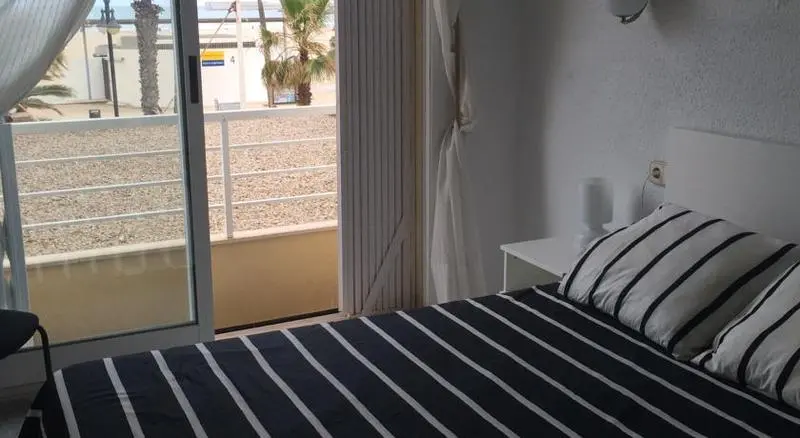 اتاق استاندارد با چشم‌انداز دریا, Malvarrosa Beach Rooms