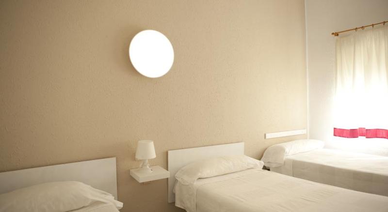 غرفة قياسية ثلاثية, Malvarrosa Beach Rooms