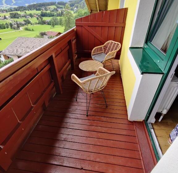 Manzaralı 1 Yatak Odalı Daire, Mountain Hostel