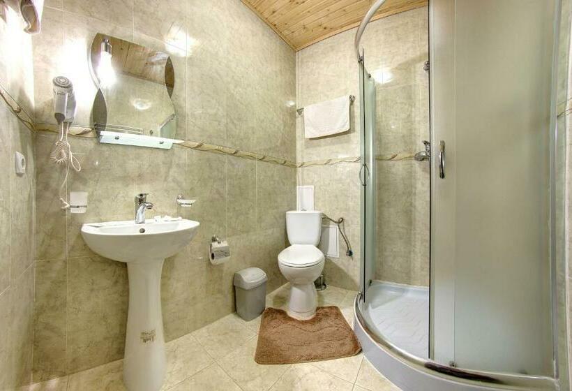 جناح جونيور, Villa Elena Spa & Resort