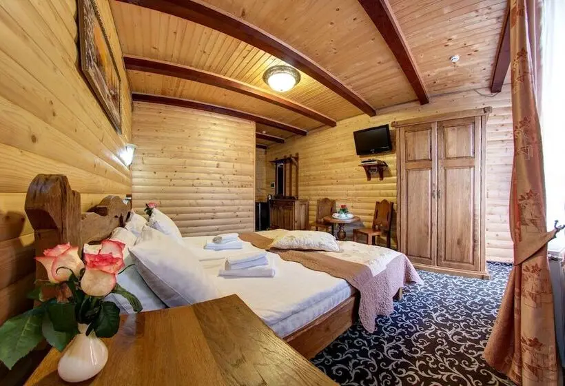 سوییت جونیور, Villa Elena Spa & Resort