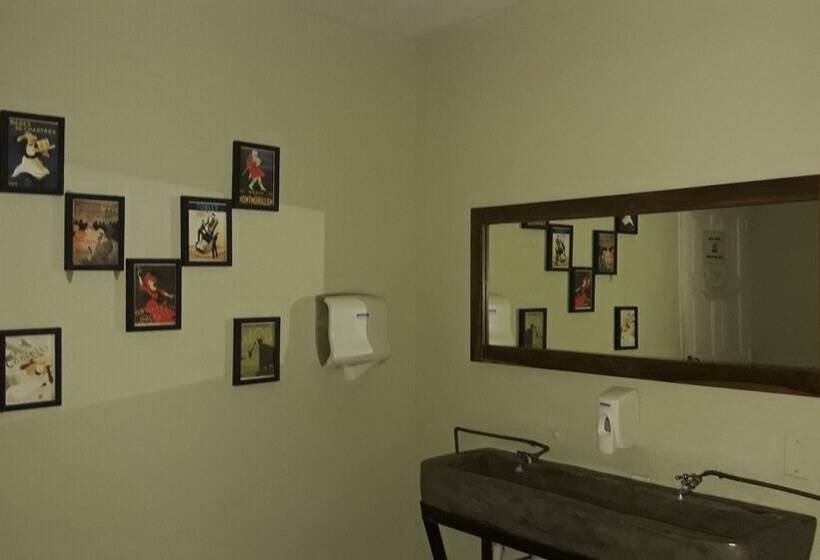 تختخواب در اتاق مشترک, Pachamama Hotel Hostel