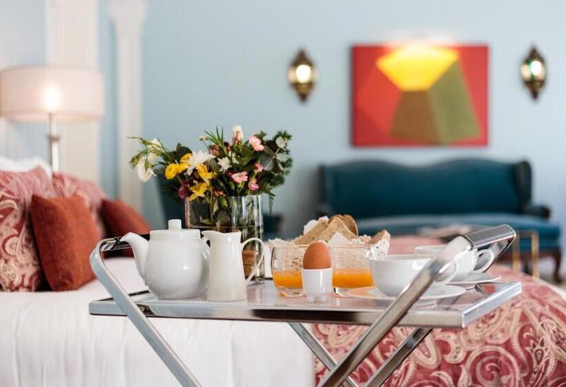 חדר סטנדרט נוף לעיר, Dear Lisbon  Palace Chiado Suites