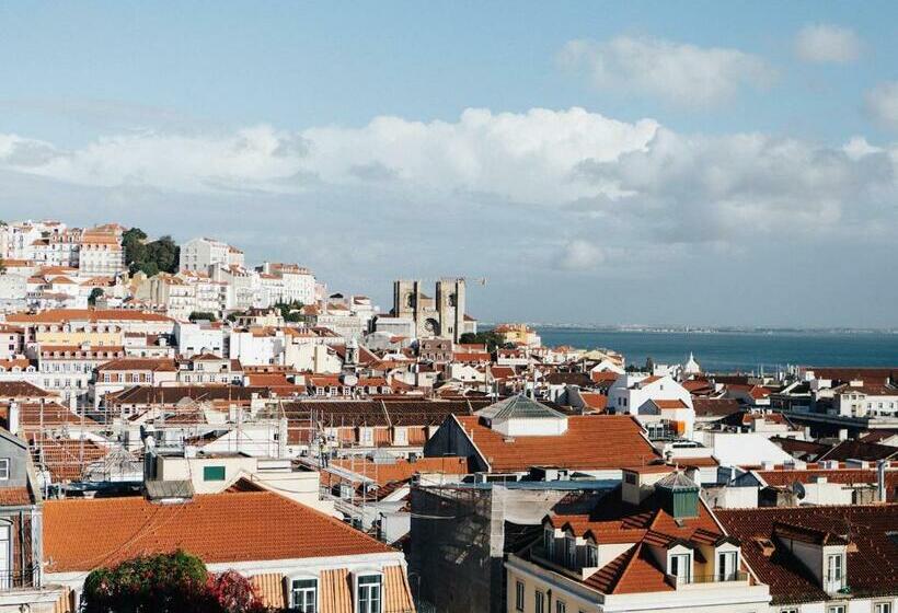 带河湖景观的套房, Dear Lisbon  Palace Chiado Suites