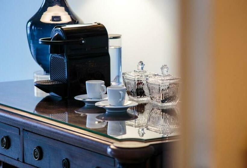 סוויטה עם נוף לנהר, Dear Lisbon  Palace Chiado Suites