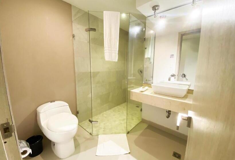 Четырехместный Номер Стандарт, 1525 By Geh Suites