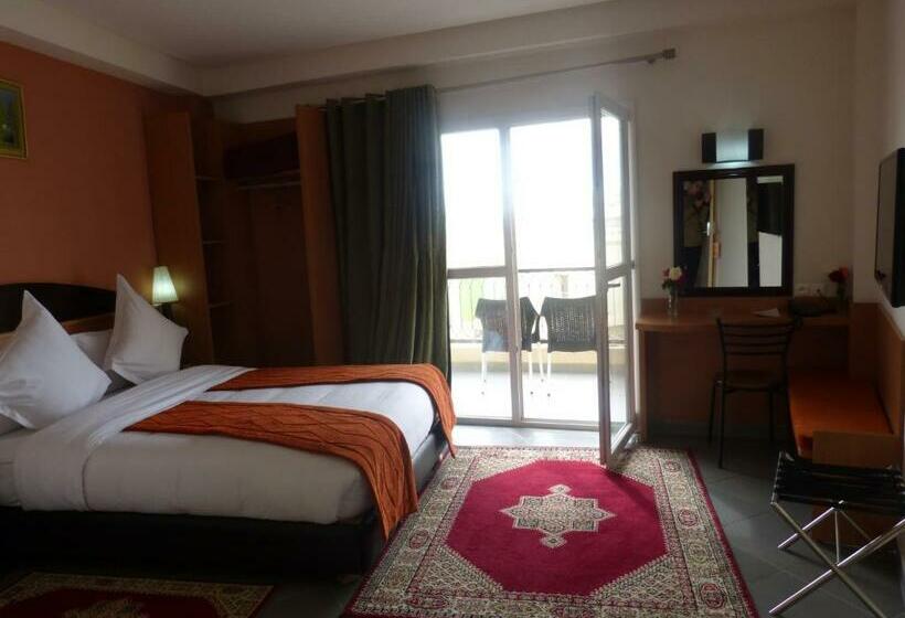 اتاق استاندارد با بالکن, Arena Fes