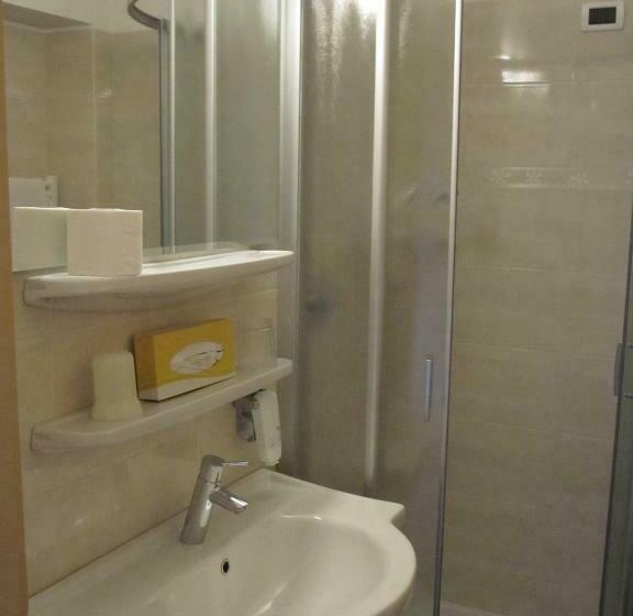 Номер Superior, Borest