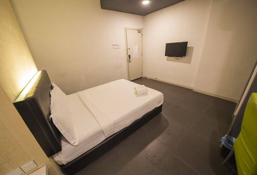 اتاق اجرایی, B&s Boutique