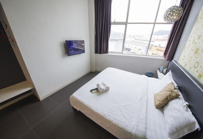 Deluxe Room, B&s Boutique