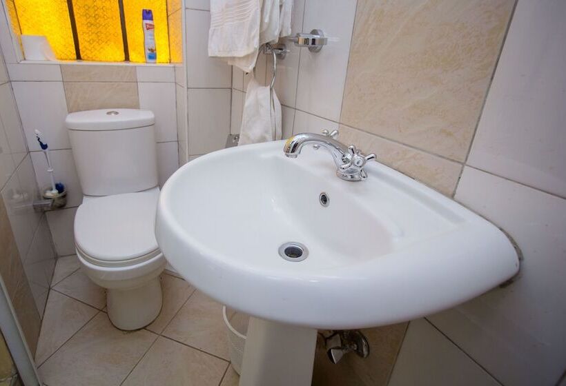 اتاق استاندارد, Capital Heights