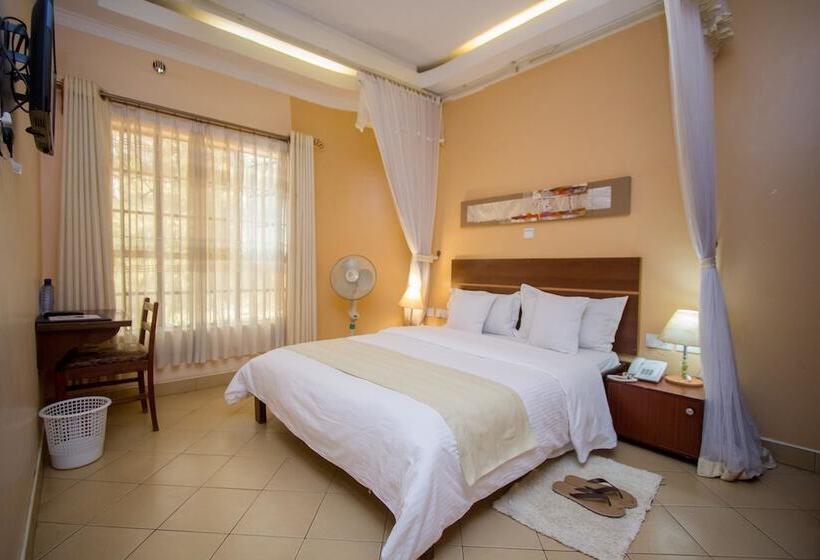 Deluxe Room, Capital Heights