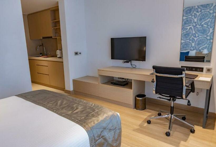 이그제큐티브 스튜디오, Citadines Omr Chennai