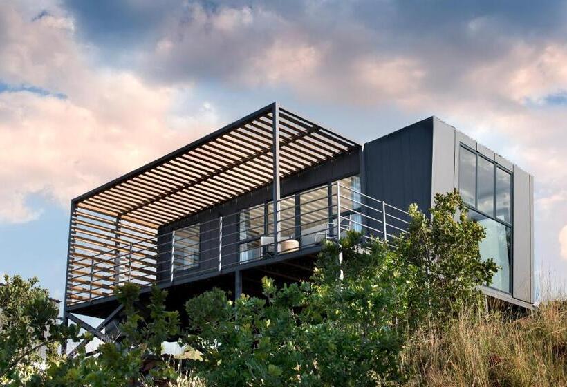 חדר דלוקס, Cradle Boutique