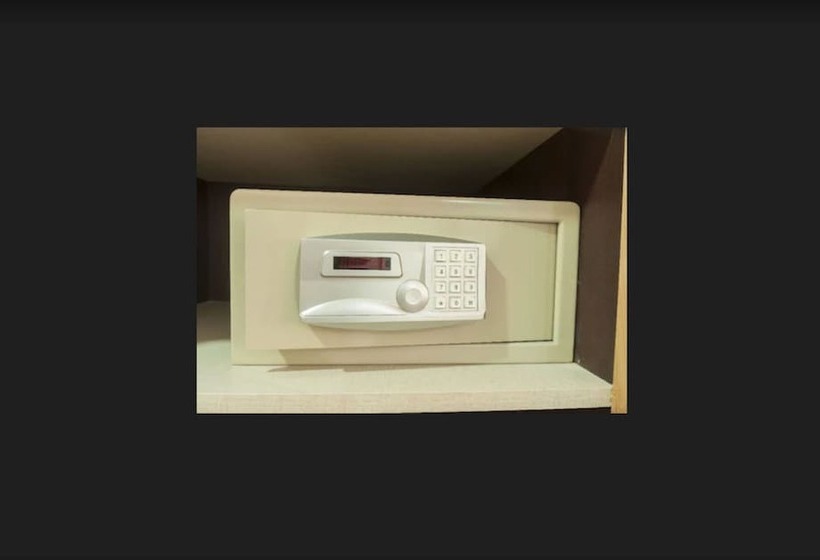 غرفة قياسية, Diego De Almagro La Serena