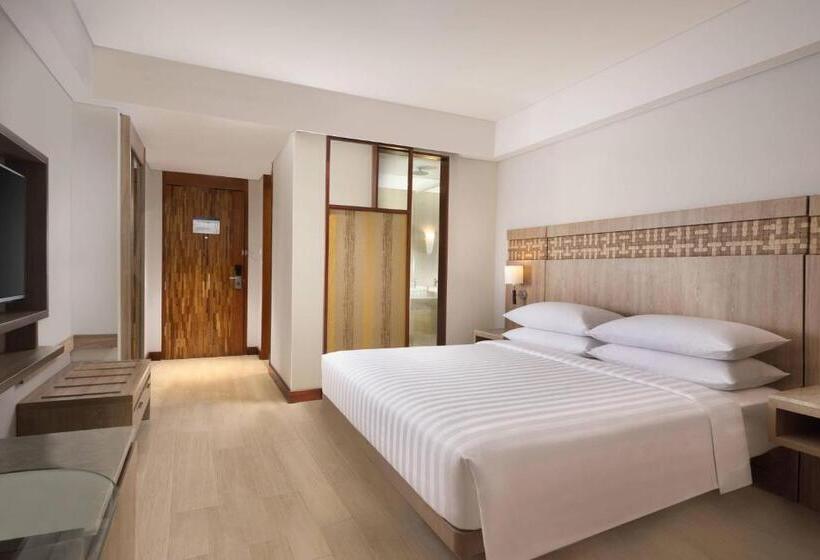 غرفة ديلوكس سرير كينج, Fairfield By Marriott Bali Legian