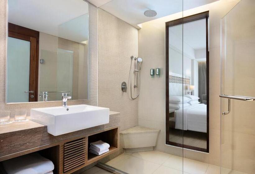 Номер Deluxe Кровать Кинг с Видом, Fairfield By Marriott Bali Legian