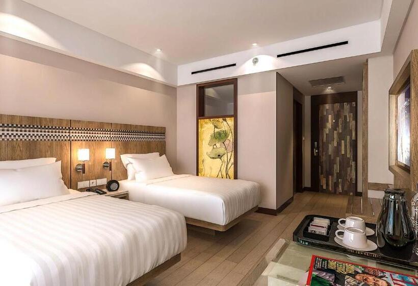 غرفة ديلوكس مزودة بتراس, Fairfield By Marriott Bali Legian