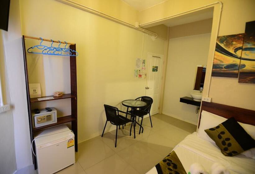 اتاق راحتی, Green House 1998