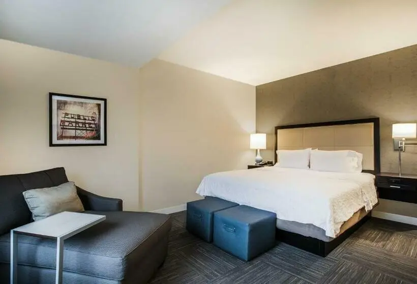 Standard-huone King-vuode, Hampton Inn Rochester Penfield
