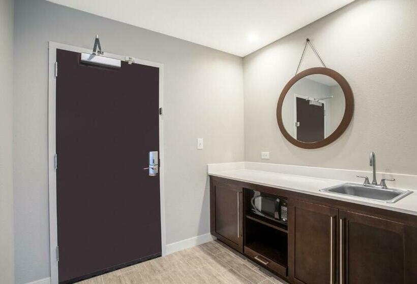 Люкс Deluxe Кровать Кинг, Hampton Inn Rochester Penfield