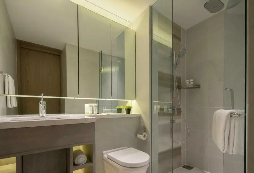 استودیوی لوکس, Oakwood Studios Singapore