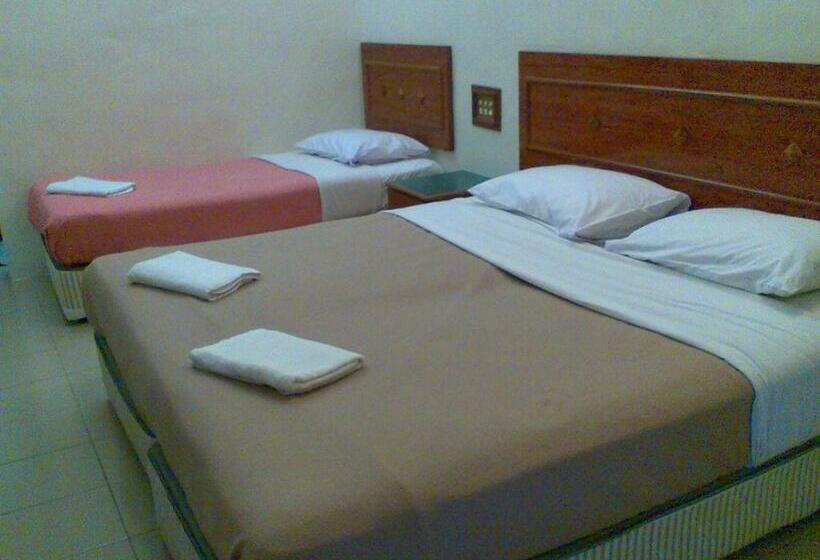 Трехместный Номер Deluxe, Pangkor Bay View Beach Resort
