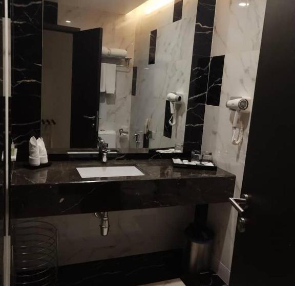 キングサイズベッドのデラックスルーム, Purest Hotel Sungai Petani