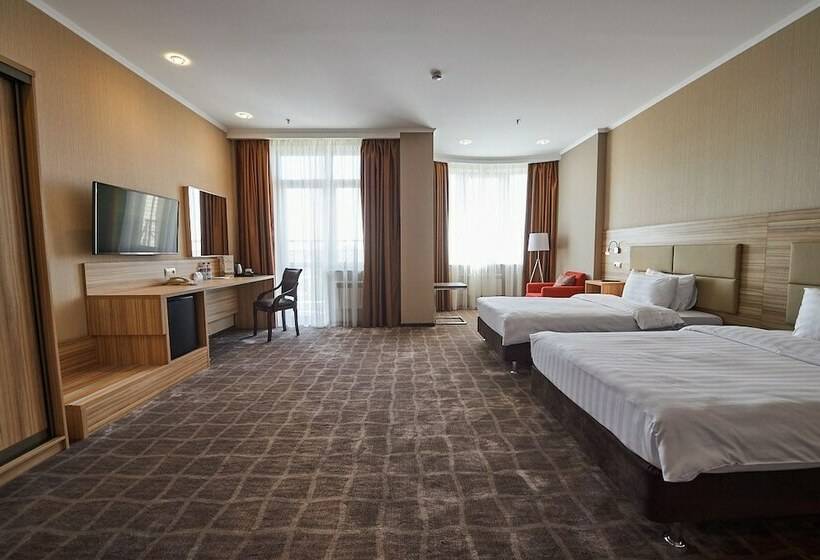 غرفة ديلوكس, Ramada By Wyndham Rostov On Don Hotel And Spa