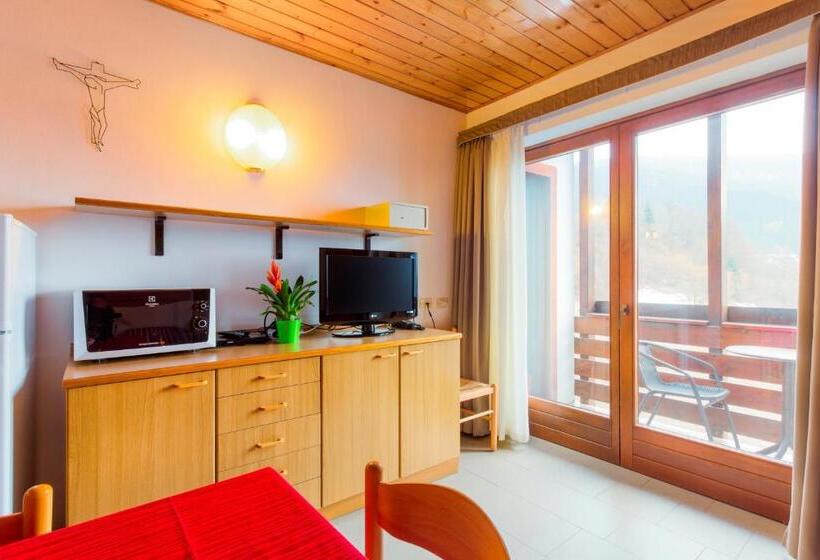 דירת חדר, Residence Diamant