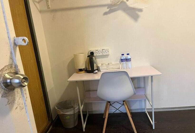 レイクビュースタンダードルーム, 1108 Carebin Slim River