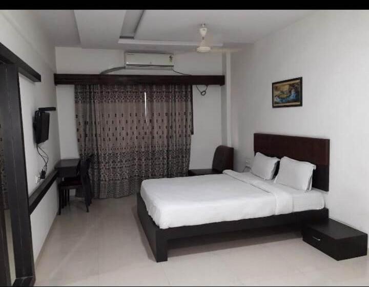 חדר סופריור, Anand Inn