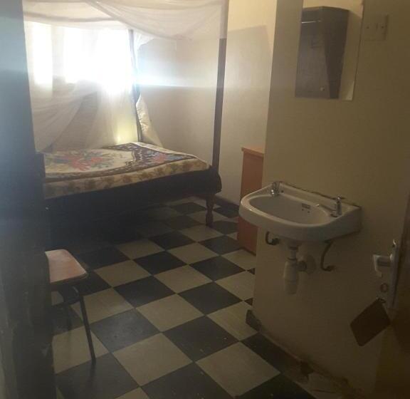 اتاق اکونومی, Denobase Milimani