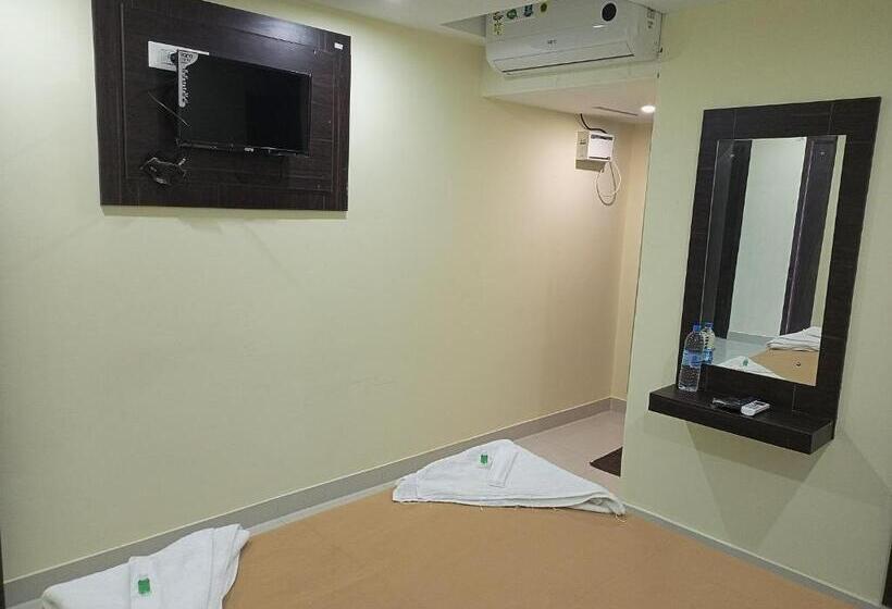 חדר דלוקס, Purple Inn