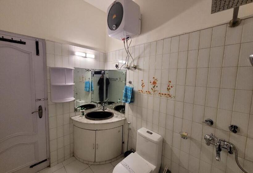 디럭스 4인 룸, Regalia Home Sapphire Stay