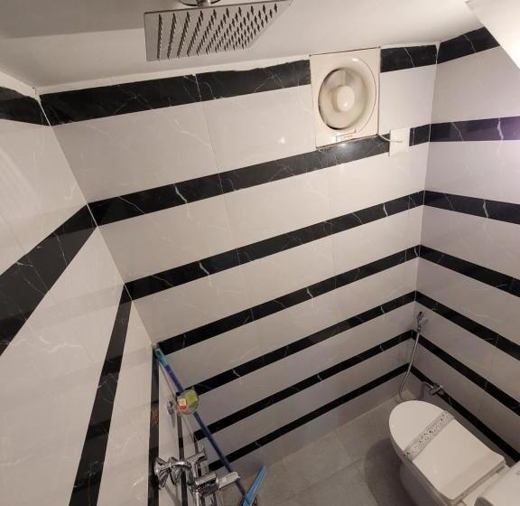 디럭스 4인 룸, Regalia Home Sapphire Stay